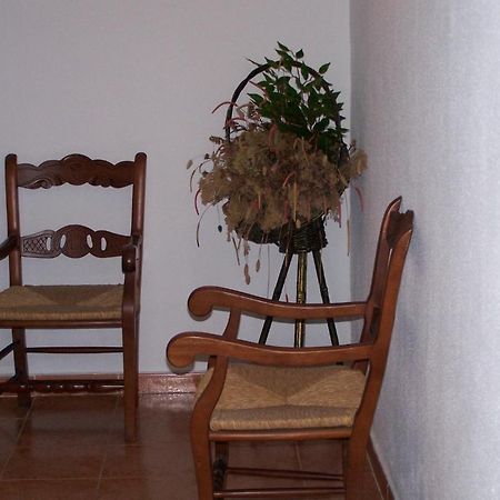 Hostal Villega Pizarra Esterno foto