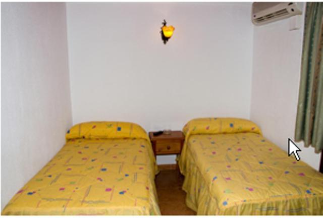 Hostal Villega Pizarra Esterno foto