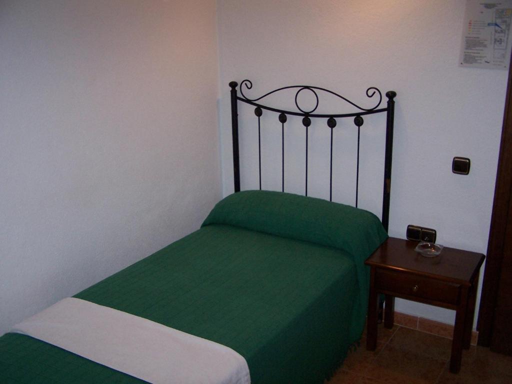 Hostal Villega Pizarra Esterno foto