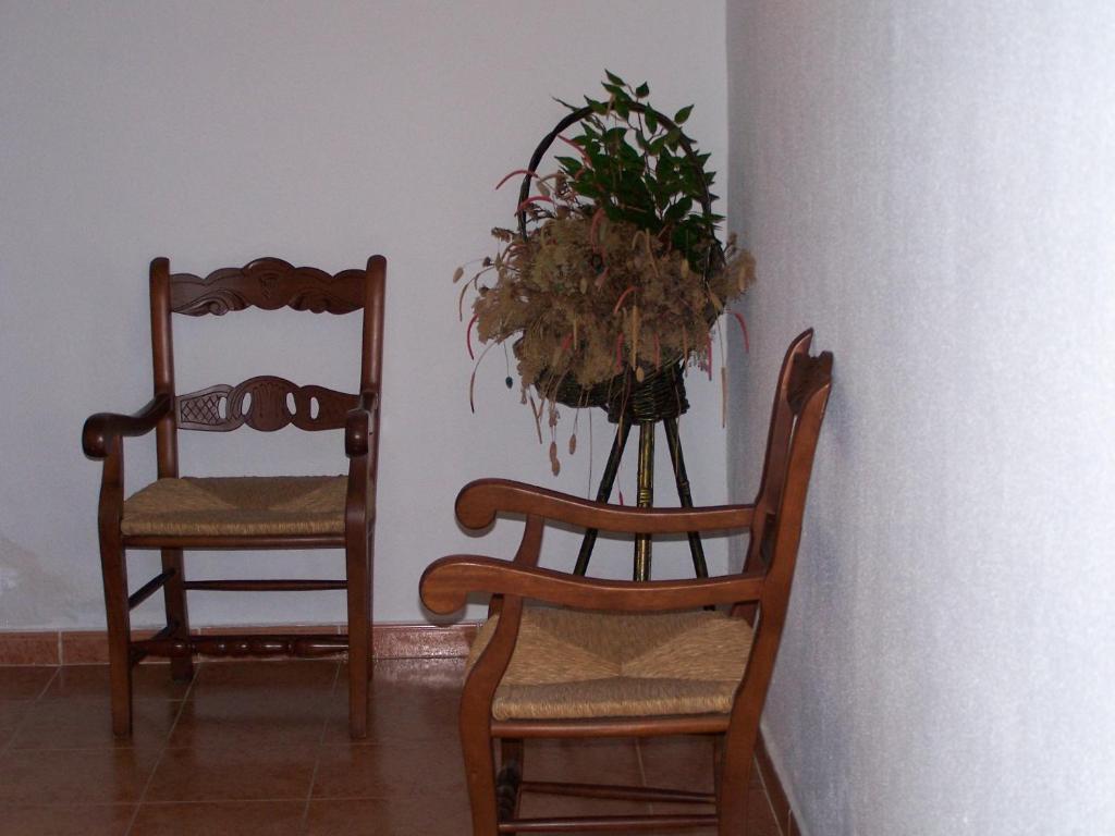 Hostal Villega Pizarra Esterno foto
