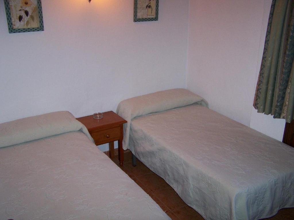 Hostal Villega Pizarra Esterno foto